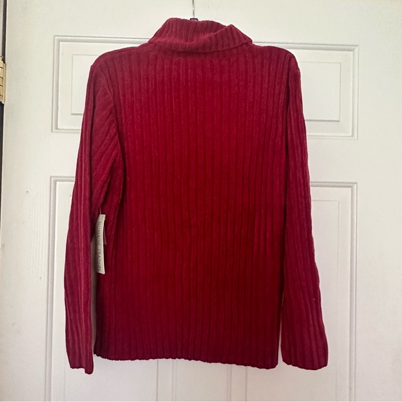 NWT Nomadic Traders Red Raspberry Women’s Turtleneck Ribbed Sweater Size XL - Picture 5 of 8